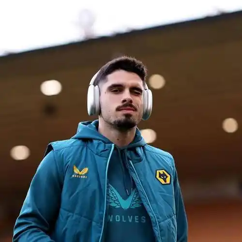 突破上限的爆点边锋,正被英超五大豪门争抢_佩德罗·内托_狼队_拉齐奥