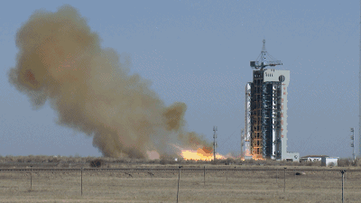 与芦芽山风景区毗邻,是中国试验卫星,应用卫星和运载火箭发射试验基地