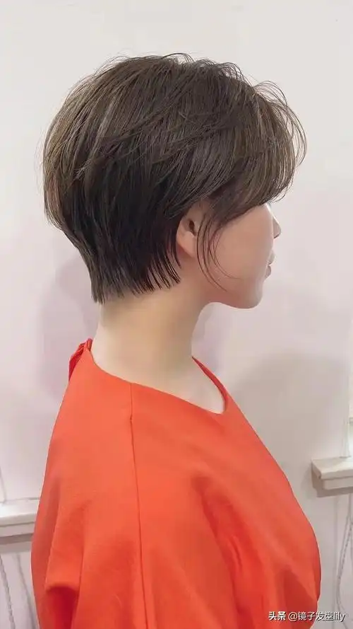 八字空气刘海三七分怎么剪