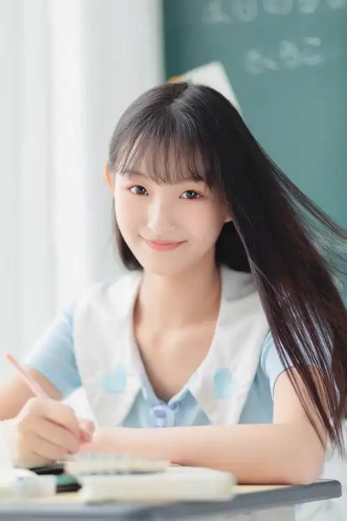 出镜:@王思洁--  摄影|后期:何敏 @hm可每