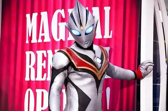 这姿势这造型迷死人了|高斯|奥特曼|戴拿_新浪新闻