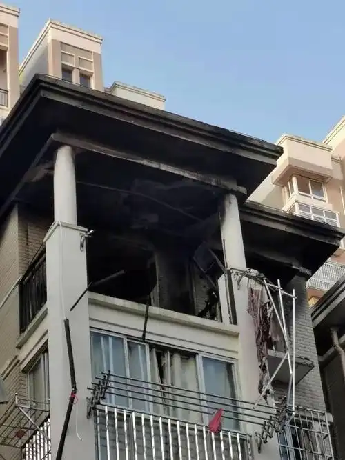 5日下午事发江西一小区,1死1伤!