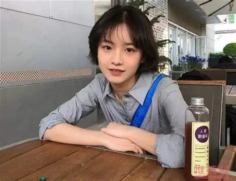 李庚希出生地李庚希父亲个人资料