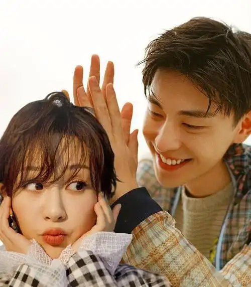 继香蜜之后邓伦杨紫首度罕见发糖引热议网友在一起