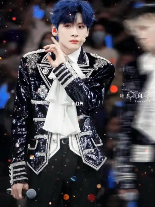 明星打歌舞台之翟潇闻