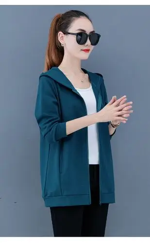 流行短外套女春秋女装新款休闲薄款开衫百搭女士运动外搭上衣