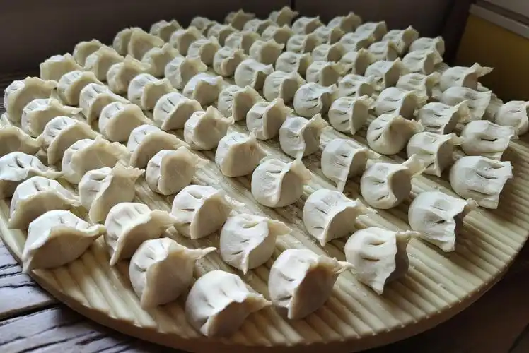 蝴蝶兰老师作品《饺子》