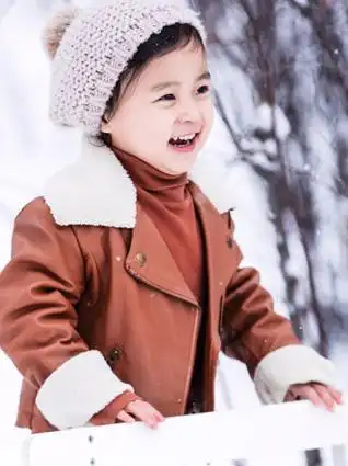 《雪地里的星星