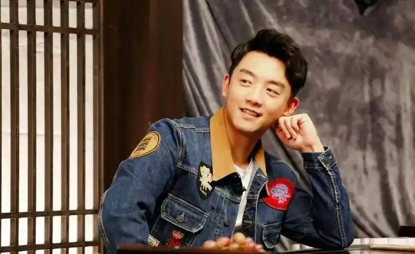 桀骜不驯的郑恺:对鹿晗撂脸子,把华晨宇说哭了,他哪来的底气?