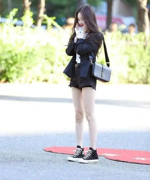 了,简直太逆天了吧|白皙|金泫雅|琉特琴|华语音乐|拨弦乐器_网易订阅