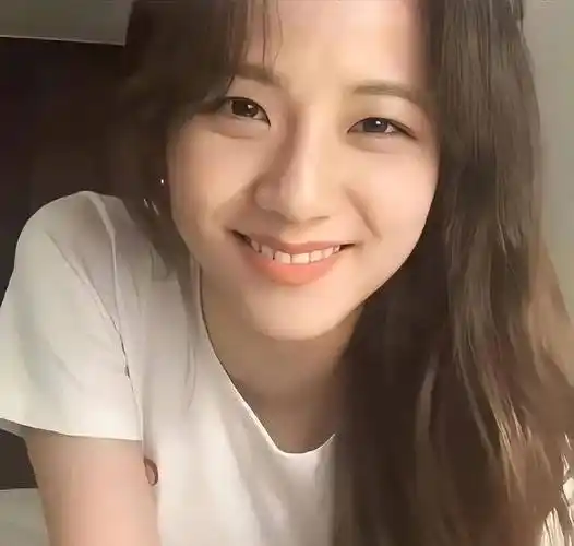 四人四色的blackpink到底为何火遍全球,谁的证件照能惊艳到你?