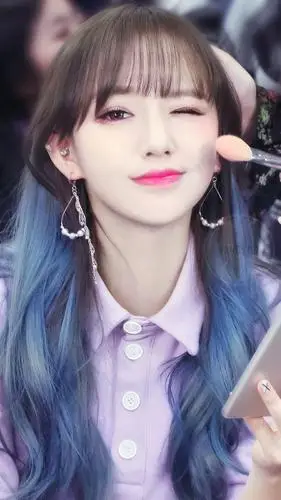 被@宇宙少女_程潇 蓝发种草,夏日清新牛仔蓝