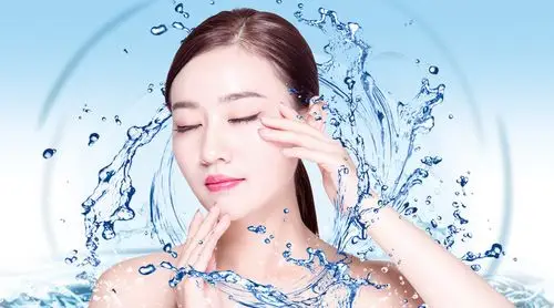 适合春季的补水套装,打造水润清透肌肤