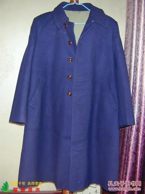 【图】65式海军军官礼服蓝色呢子大衣,1974年海军东海