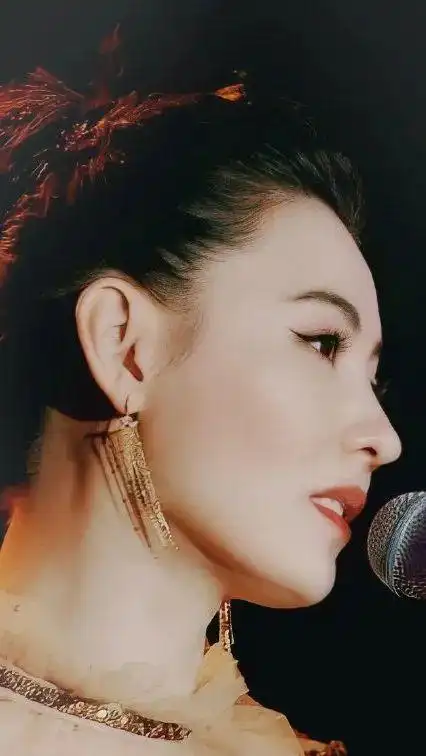 张柏芝的神颜全赢在了鼻基底