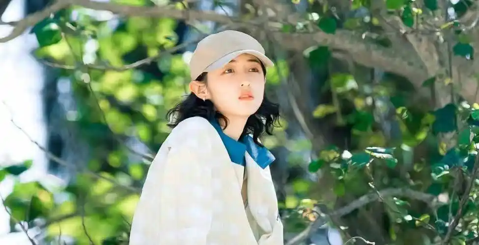 第一批00后明星崛起,单依纯,张子枫,马嘉祺,易烊千玺以惊人的力量