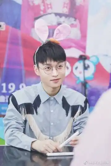 28分钟前 来自cv糖醋排骨超话