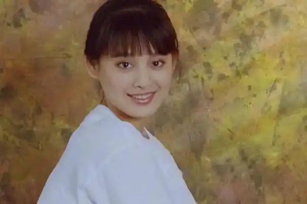 "真性情"的宁静,才是娱乐圈真正的聪明人