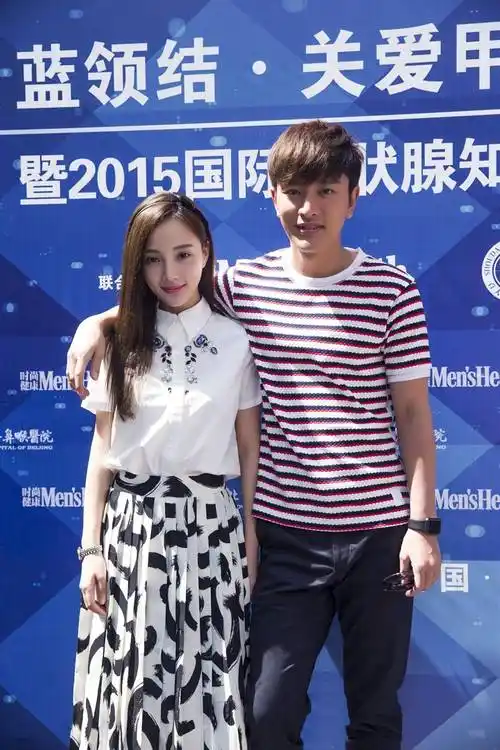 只为女儿换了1次尿片,贾乃亮上节目成全能奶爸,早被李小璐看透_孩子