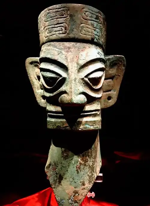 青铜纵目戟耳面具三星堆守护神～～千里眼,顺风耳龙柱形法器青铜眼睛