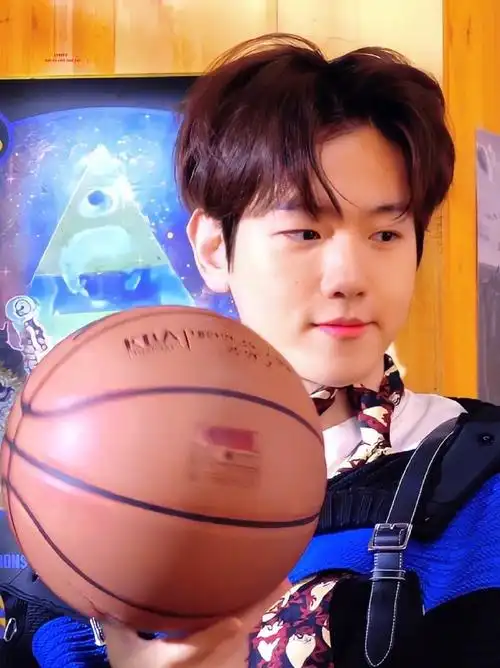 jacket behind the scenes 伯贤动图/修图 想看小狗打篮球9099