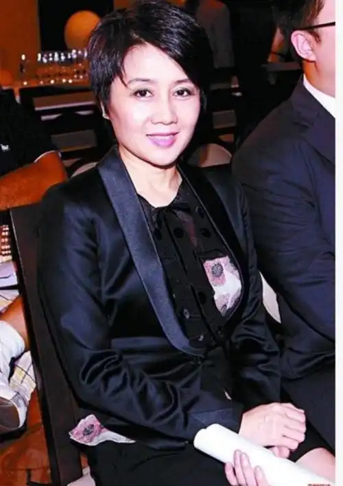 赌王何鸿燊离世,财产哪位太太能分到最多?