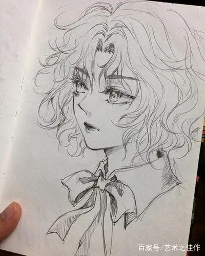 手绘人物线稿,漂亮的动漫小姐姐,好喜欢