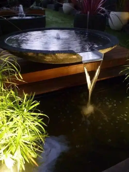 花园水景来一个吧!