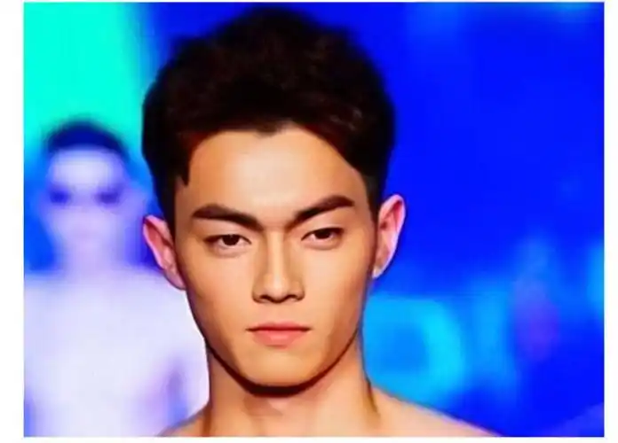 许凯整容前后难道傅恒也整容了吗