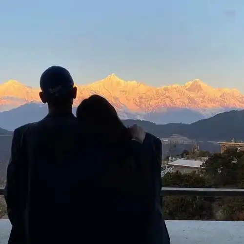 头像| 有趣可爱的微信头像|单身|情侣|的青春_网易订阅