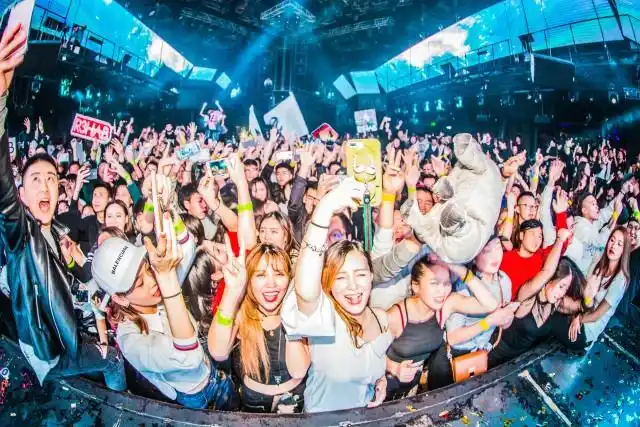 厦门space酒吧预订电话,最低消费多少?