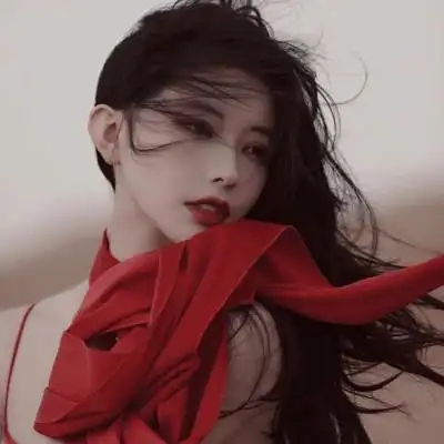 女生头像红色系最火最新图片