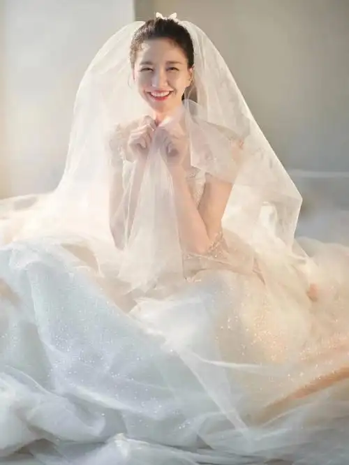 送给自己一组单人婚纱照吧08