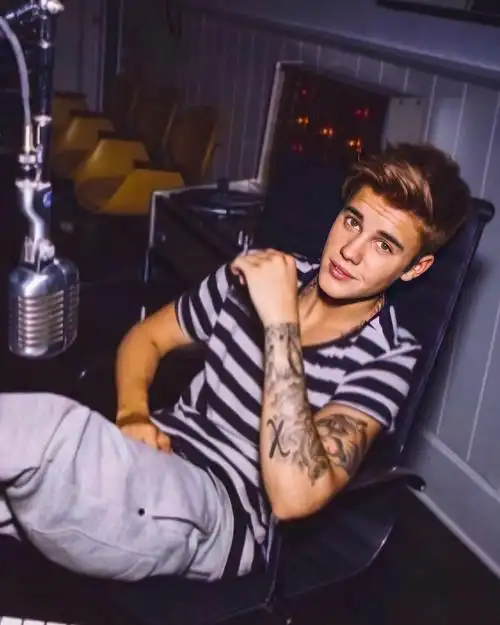 你有没有珍藏的justinbieber的照片