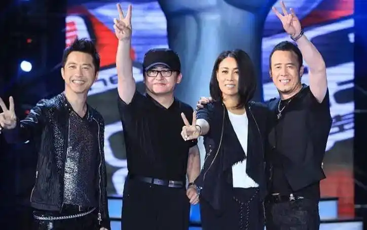 回顾杨坤草根出身成名后绯闻不断终将为自己的狂妄付出代价