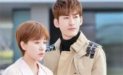 在整个作品的筹备过程中,从宣传,拍摄到道具和视频剪辑,张翰都倾注了