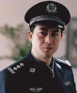 张嘉译不辱《使命》 演绎另类公安局长(图)