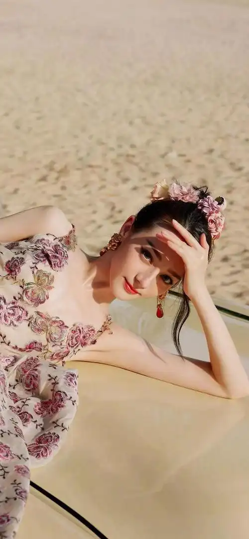 明星壁纸第三十五期迪丽热巴