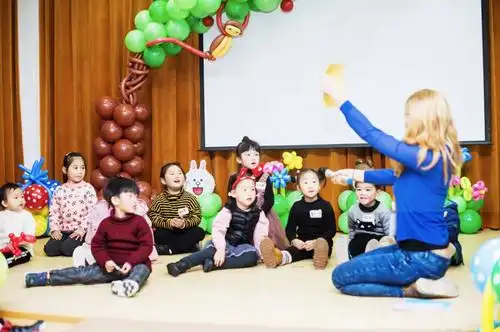 合作机构> 海口培训学校 海口i2全外教少儿英语 欢迎您!