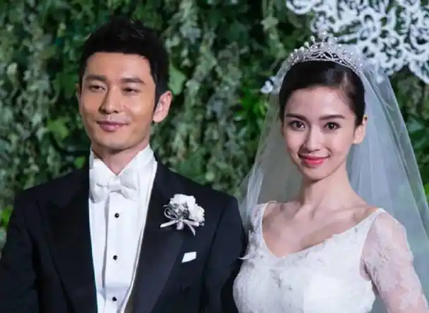 杨颖和陈伟霆是什么关系陈伟霆angelababy什么时候在一起的