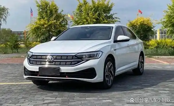 a级车的标杆大众速腾有什么优缺点