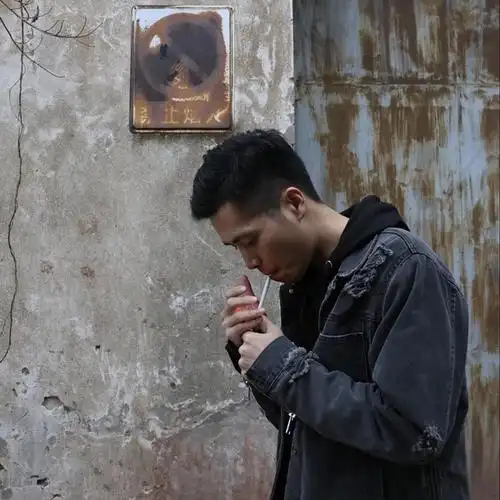 回应: 提高午夜场浓度|分享你们心中最有感觉的哈人抽烟图