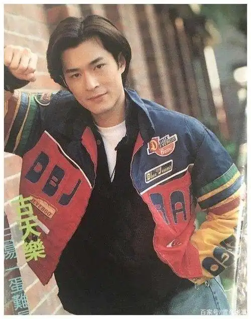 再加上古天乐本身是比较孝顺的孩子,当他反省自己的时候,就会更加彻底