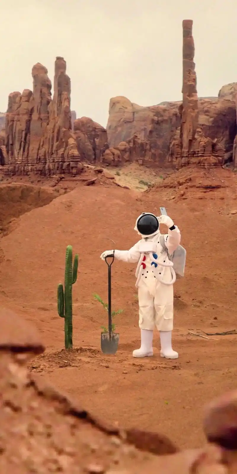 太空人壁纸带走不谢