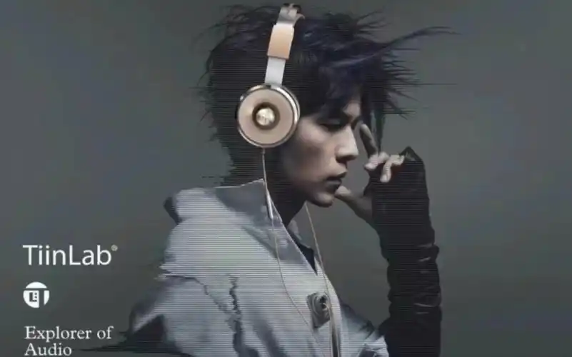 周杰伦唱功极身材最后的巅峰给到了摩天轮时期.