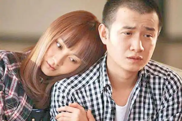 文章和姚笛是怎么被发现的正式在一起一年