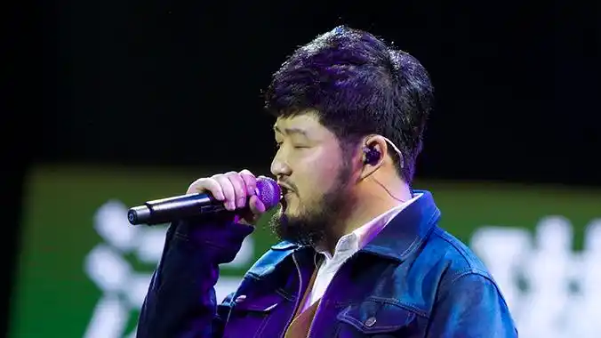 苏立生《寂寞有多长》 中国新歌声国庆演唱会161003_浙江卫视《中国新