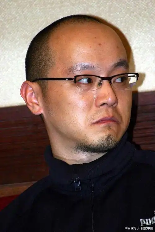 新作品太难听,为什么窦唯还有超高的人气?硬核解读