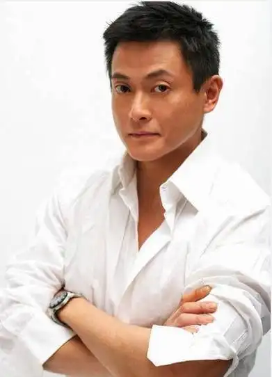 向来都说港星耐老但魏骏杰你怎么拖了大家的后腿啦