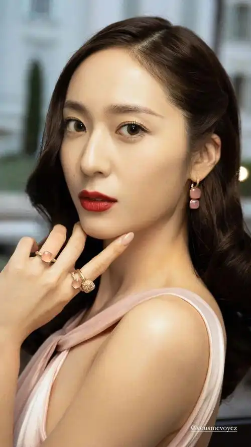 郑秀晶pomellato品牌代言人##郑秀晶戛纳电影节